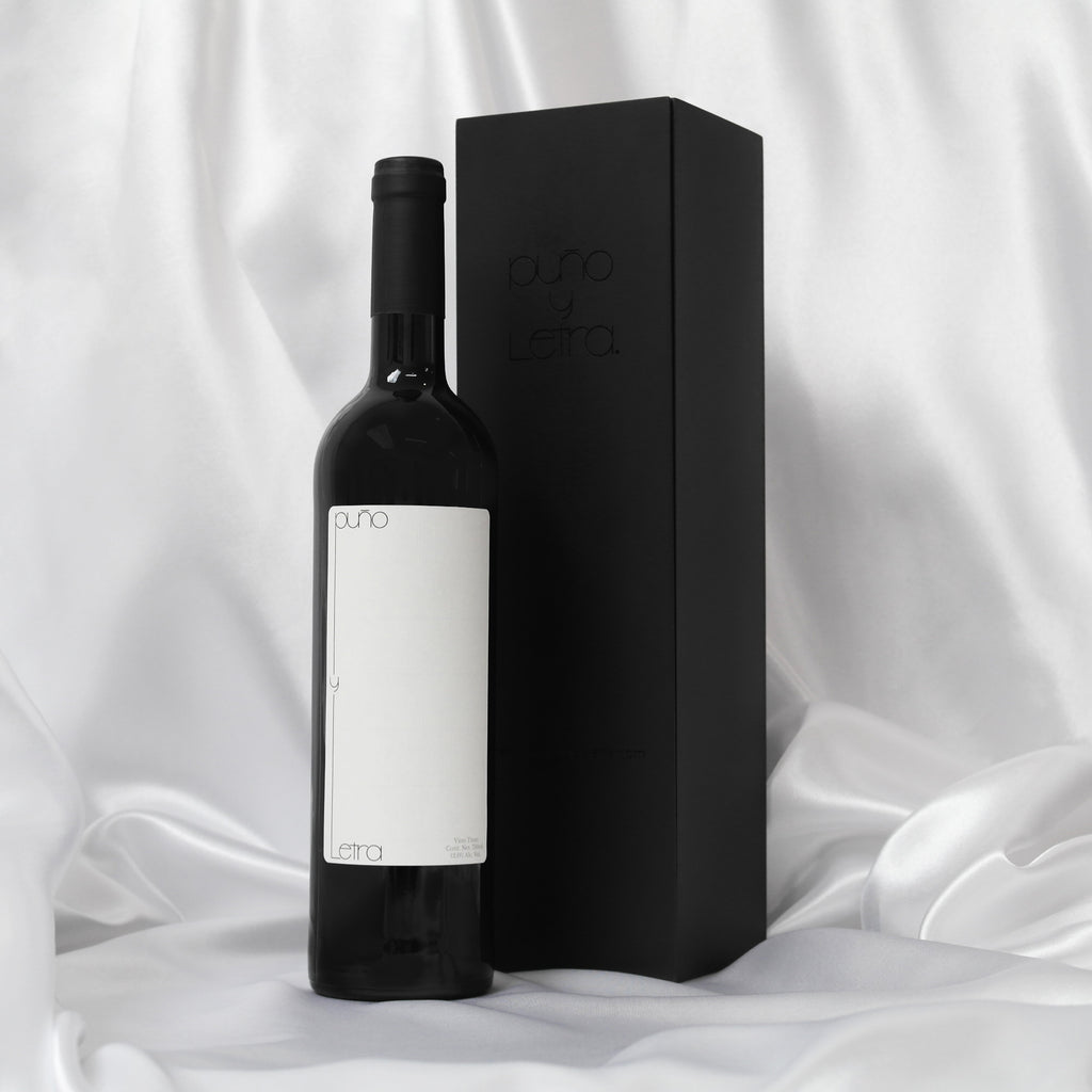 Vino Tinto Puño y Letra - Diseño Personalizado